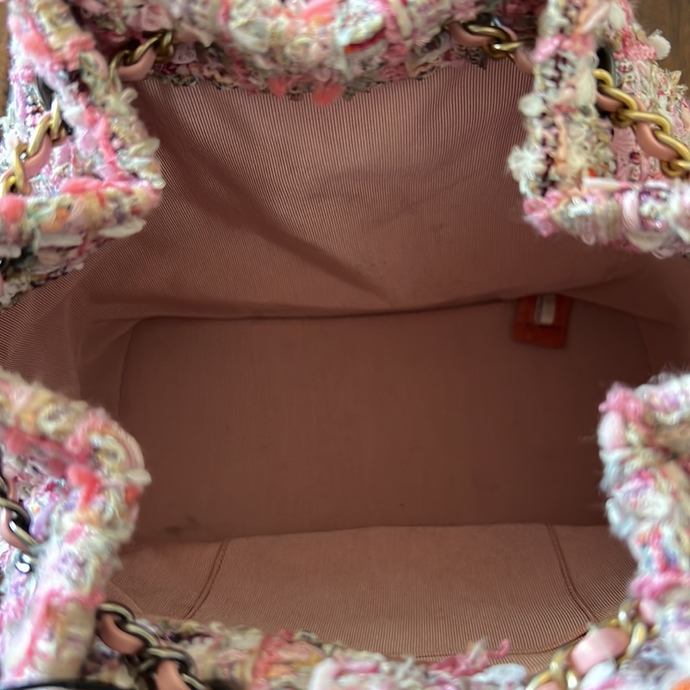 Chanel Gabrielle pink Tweed Backpack, small - Picture 8 of 8